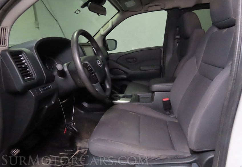 2024 Nissan Frontier S - Image 30