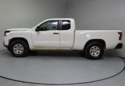 2024 Nissan Frontier S - Image 5