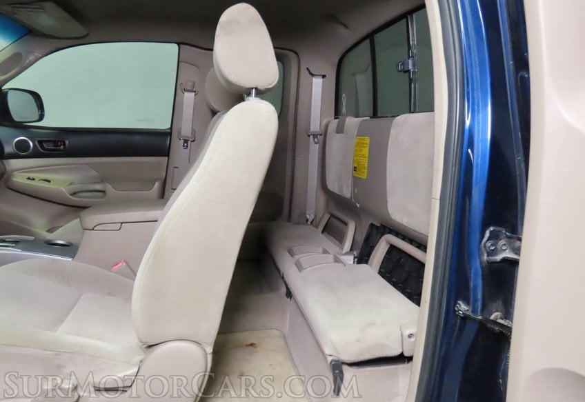 2008 Toyota Tacoma PreRunner V6 - Image 35