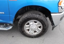 2021 Ram 2500 4x4 Big Horn - Image 30