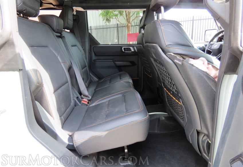 2024 Ford Bronco Badlands - Image 46