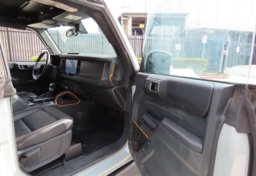 2024 Ford Bronco Badlands - Image 47