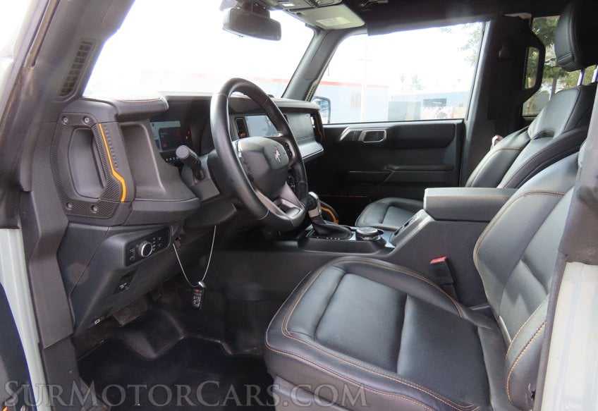 2024 Ford Bronco Badlands - Image 30