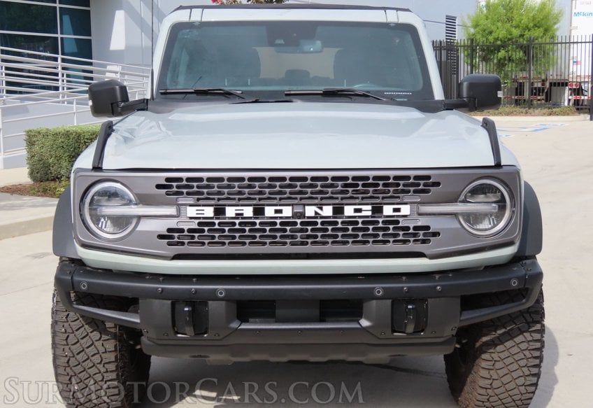 2024 Ford Bronco Badlands - Image 12