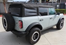 2024 Ford Bronco Badlands - Image 10