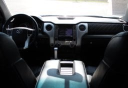2015 Toyota Tundra - Image 31