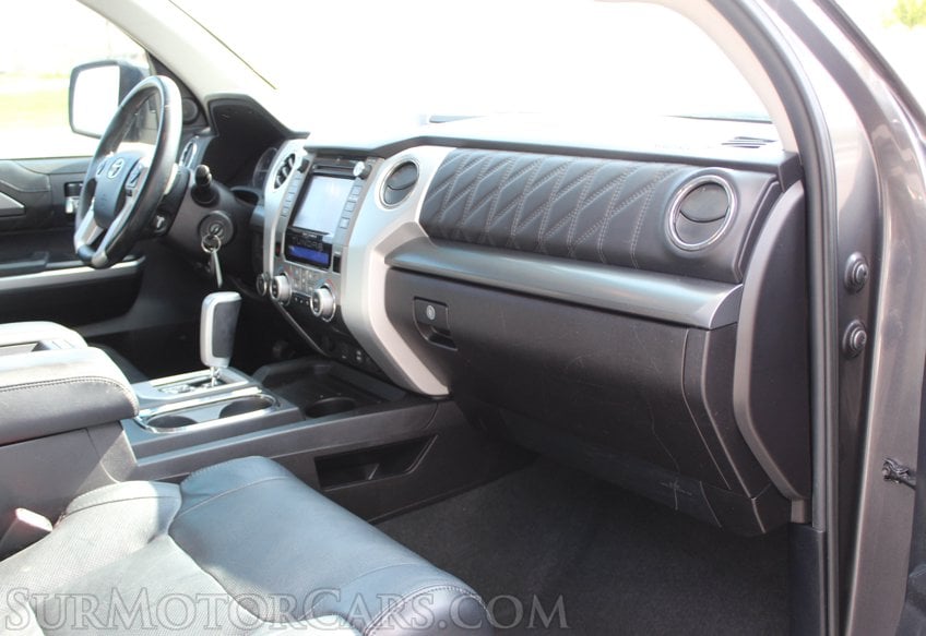 2015 Toyota Tundra - Image 34
