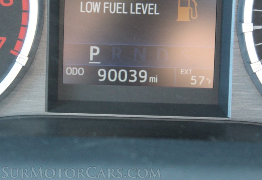 2015 Toyota Tundra - Image 44