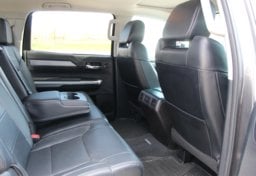 2015 Toyota Tundra - Image 39