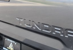 2015 Toyota Tundra - Image 26