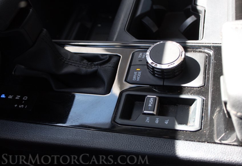 2024 Toyota Tundra 4x4 SR5 - Image 49