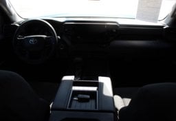 2024 Toyota Tundra 4x4 SR5 - Image 32