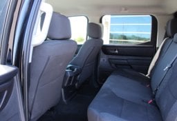 2024 Toyota Tundra 4x4 SR5 - Image 37