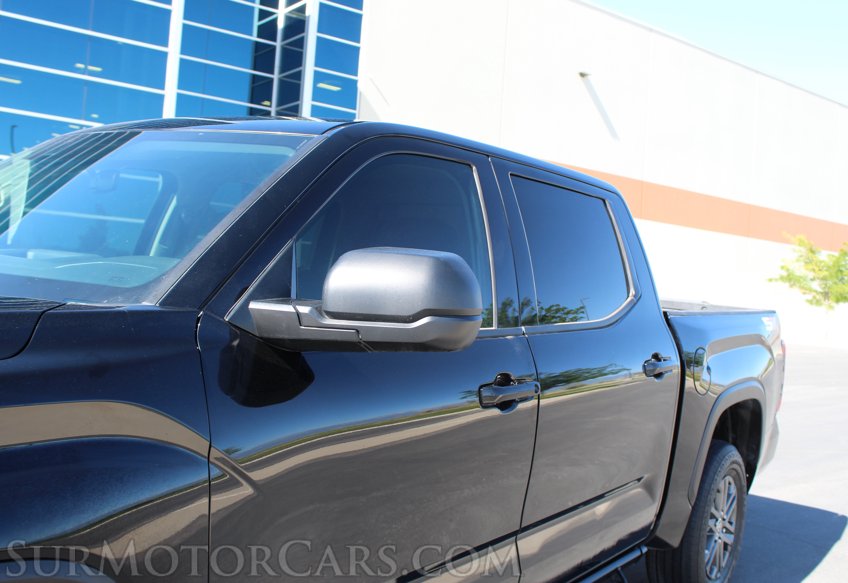 2024 Toyota Tundra 4x4 SR5 - Image 26