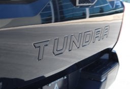 2024 Toyota Tundra 4x4 SR5 - Image 21