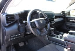 2024 Toyota Tundra 4x4 SR5 - Image 33