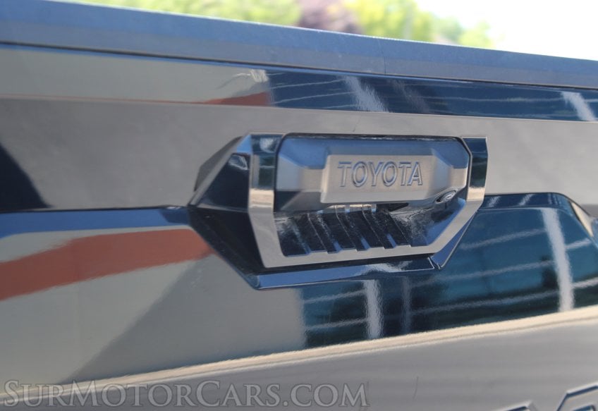 2024 Toyota Tundra 4x4 SR5 - Image 23