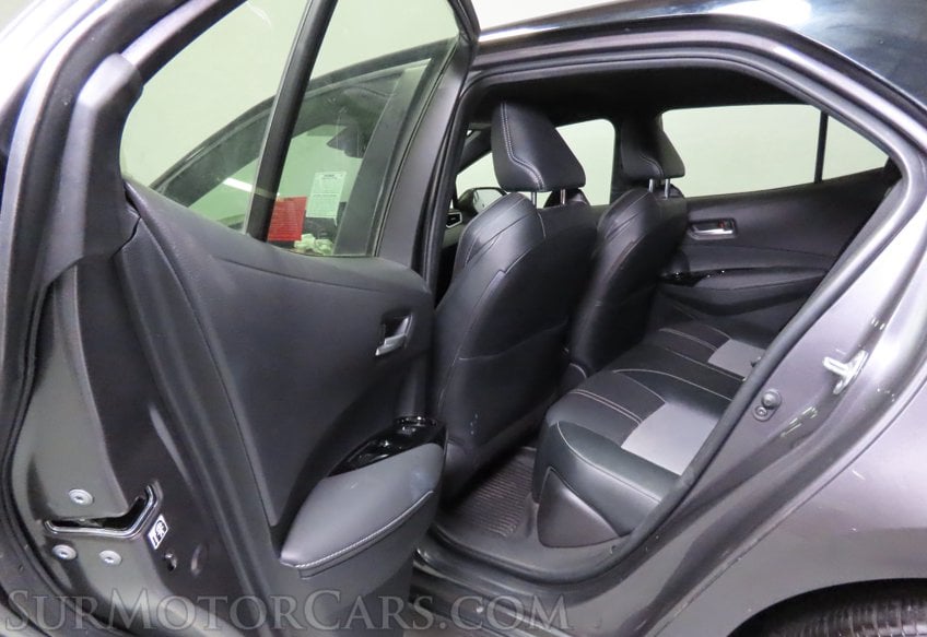 2025 Toyota Corolla Hatchback XSE - Image 15