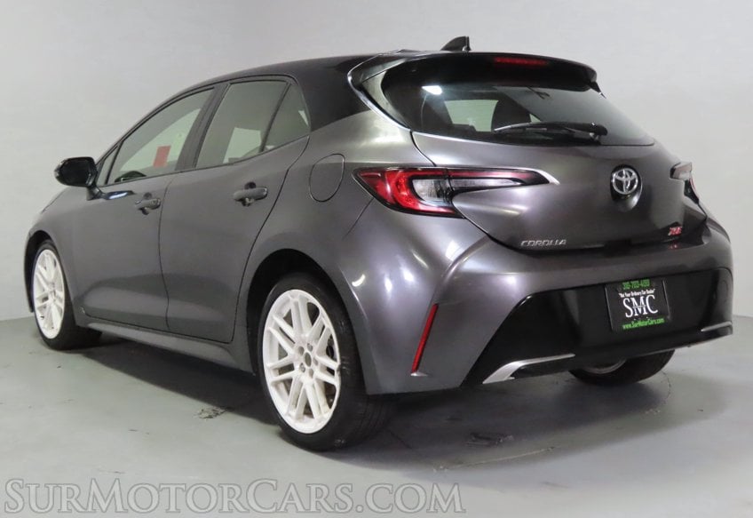 2025 Toyota Corolla Hatchback XSE - Image 8