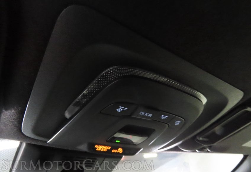 2025 Toyota Corolla Hatchback XSE - Image 29