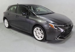 2025 Toyota Corolla Hatchback XSE - Image 2