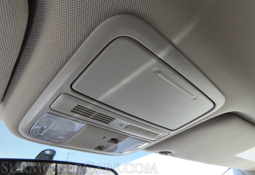 2015 Honda Odyssey EX - Image 20