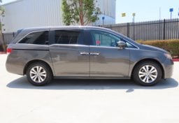 2015 Honda Odyssey EX - Image 5