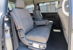 2015 Honda Odyssey EX - Image 28