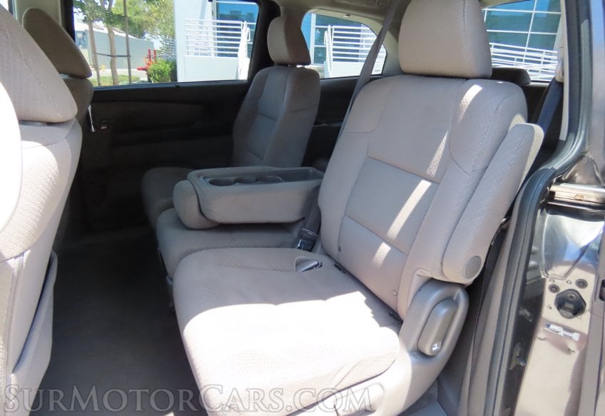 2015 Honda Odyssey EX - Image 41