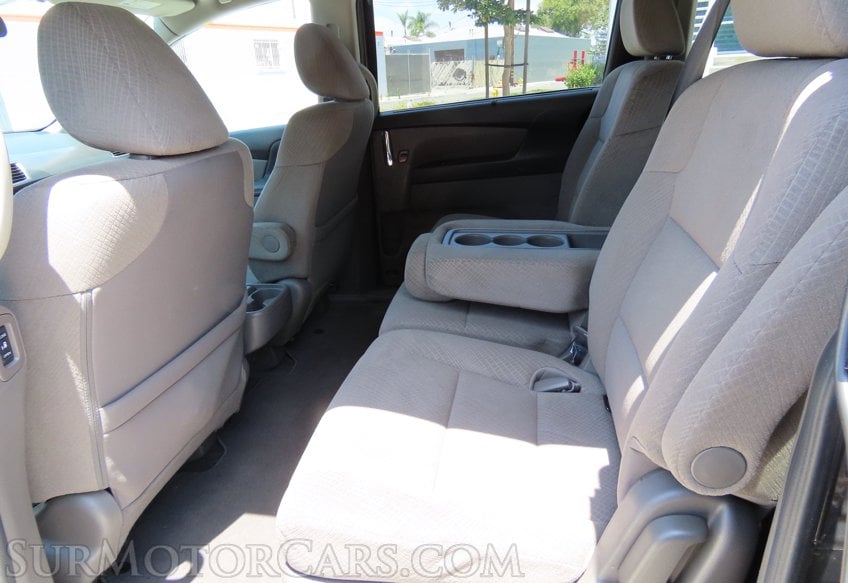 2015 Honda Odyssey EX - Image 42