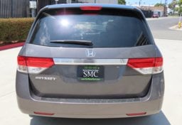 2015 Honda Odyssey EX - Image 11