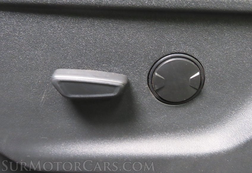 2022 Ford F-150 XLT - Image 38