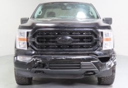 2022 Ford F-150 XLT - Image 11