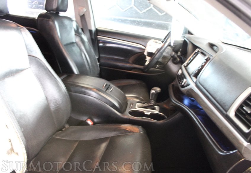 2018 Toyota Highlander Hybrid Limited - Image 30