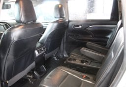 2018 Toyota Highlander Hybrid Limited - Image 31