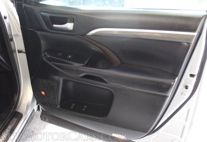 2018 Toyota Highlander Hybrid Limited - Image 56