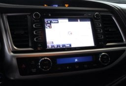 2018 Toyota Highlander Hybrid Limited - Image 44