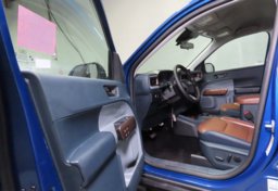 2024 Ford Maverick Lariat Hybrid - Image 39