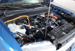 2024 Ford Maverick Lariat Hybrid - Image 47