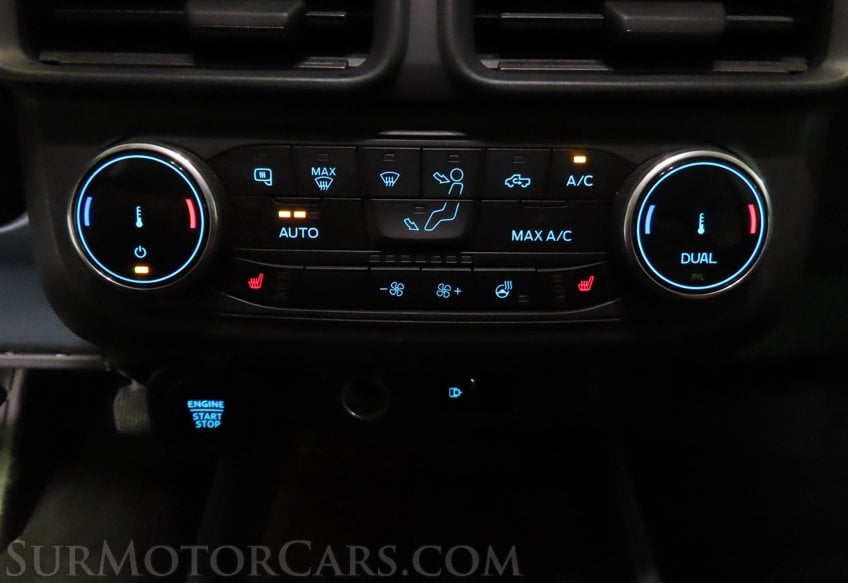 2024 Ford Maverick Lariat Hybrid - Image 17