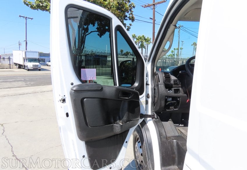 2023 Ram ProMaster - Image 18