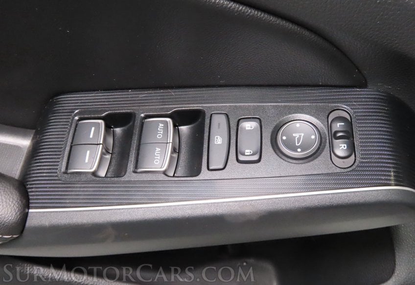 2024 Honda Civic Touring - Image 40