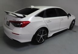 2024 Honda Civic Touring - Image 6