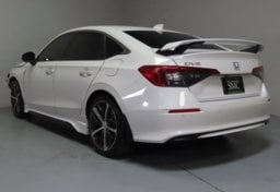 2024 Honda Civic Touring - Image 9