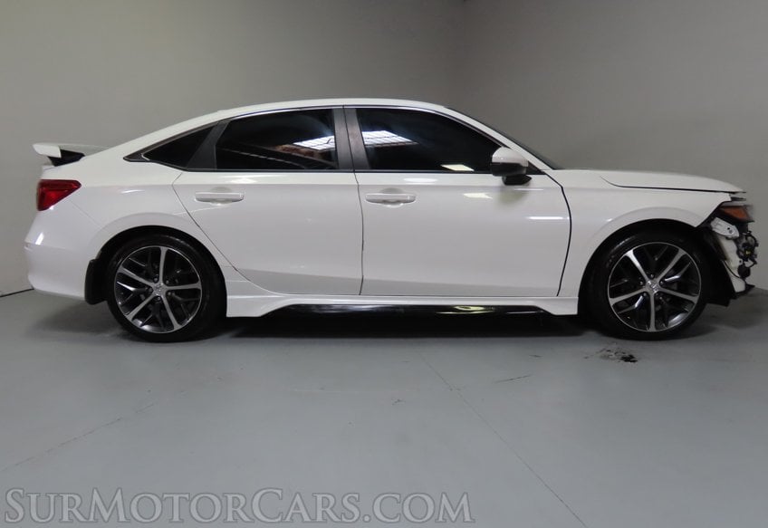 2024 Honda Civic Touring - Image 7
