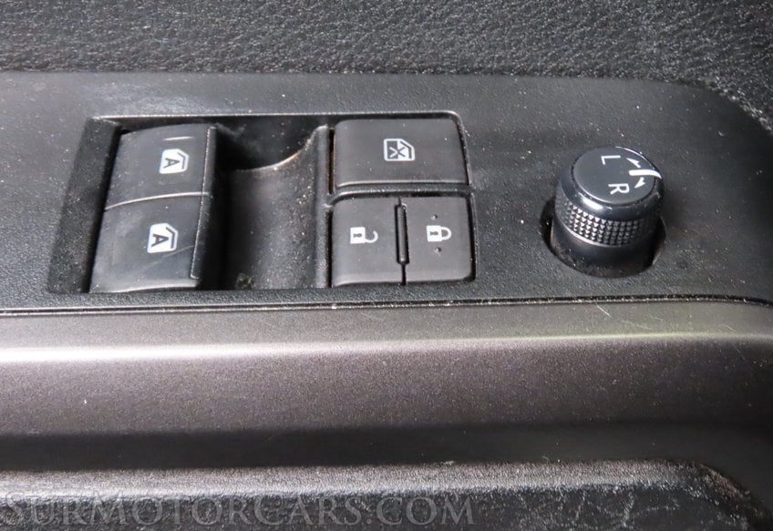 2021 Toyota Tacoma TRD Off-Road - Image 34