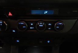2021 Toyota Tacoma TRD Off-Road - Image 45