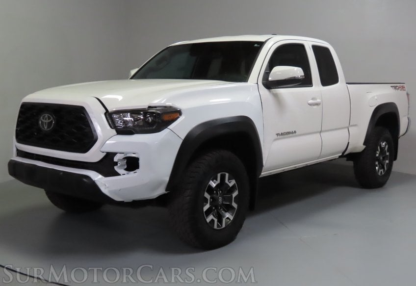 2021 Toyota Tacoma TRD Off-Road - Image 3