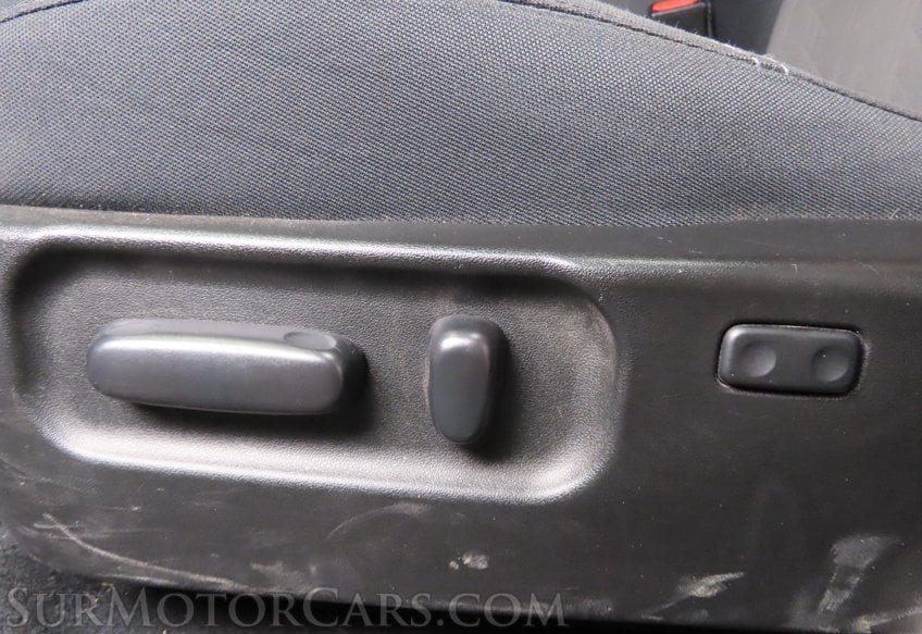 2021 Toyota Tacoma TRD Off-Road - Image 36