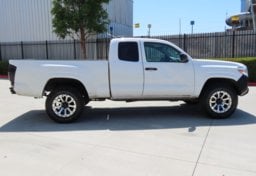 2021 Toyota Tacoma SR - Image 6